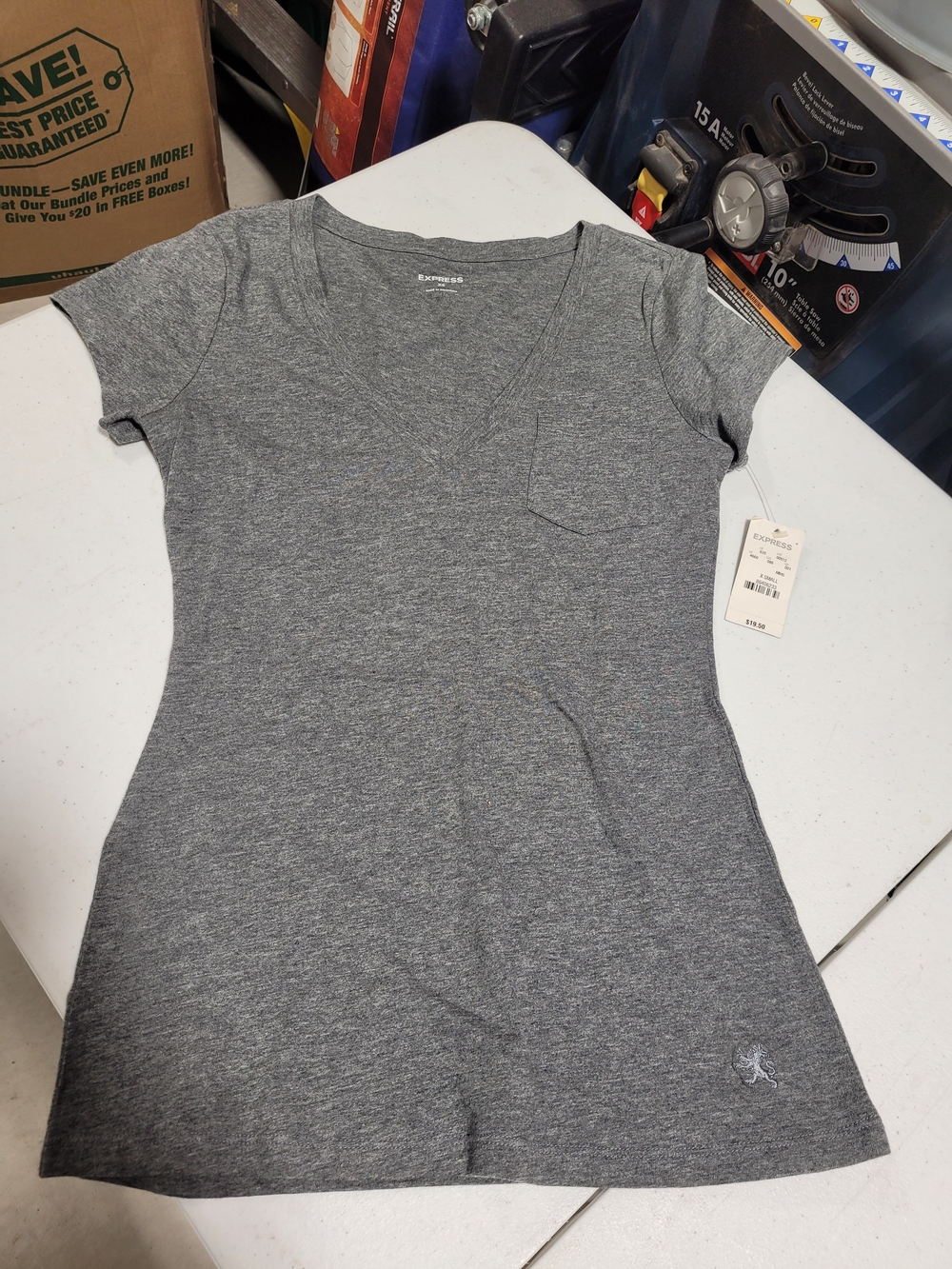 Express Women’s Short Sleeve V-Neck Tee - Heather Gray - Picture 1 of 4